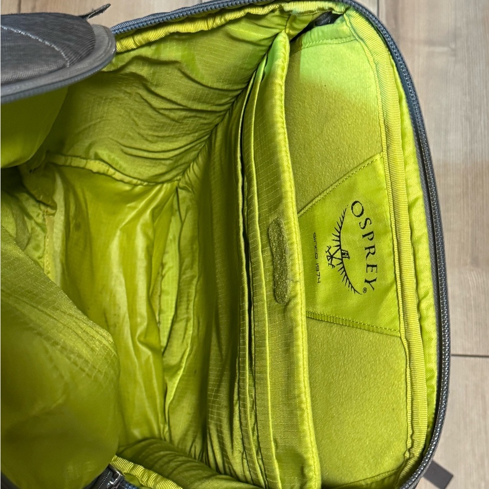 Osprey Gray Backpack - image 7